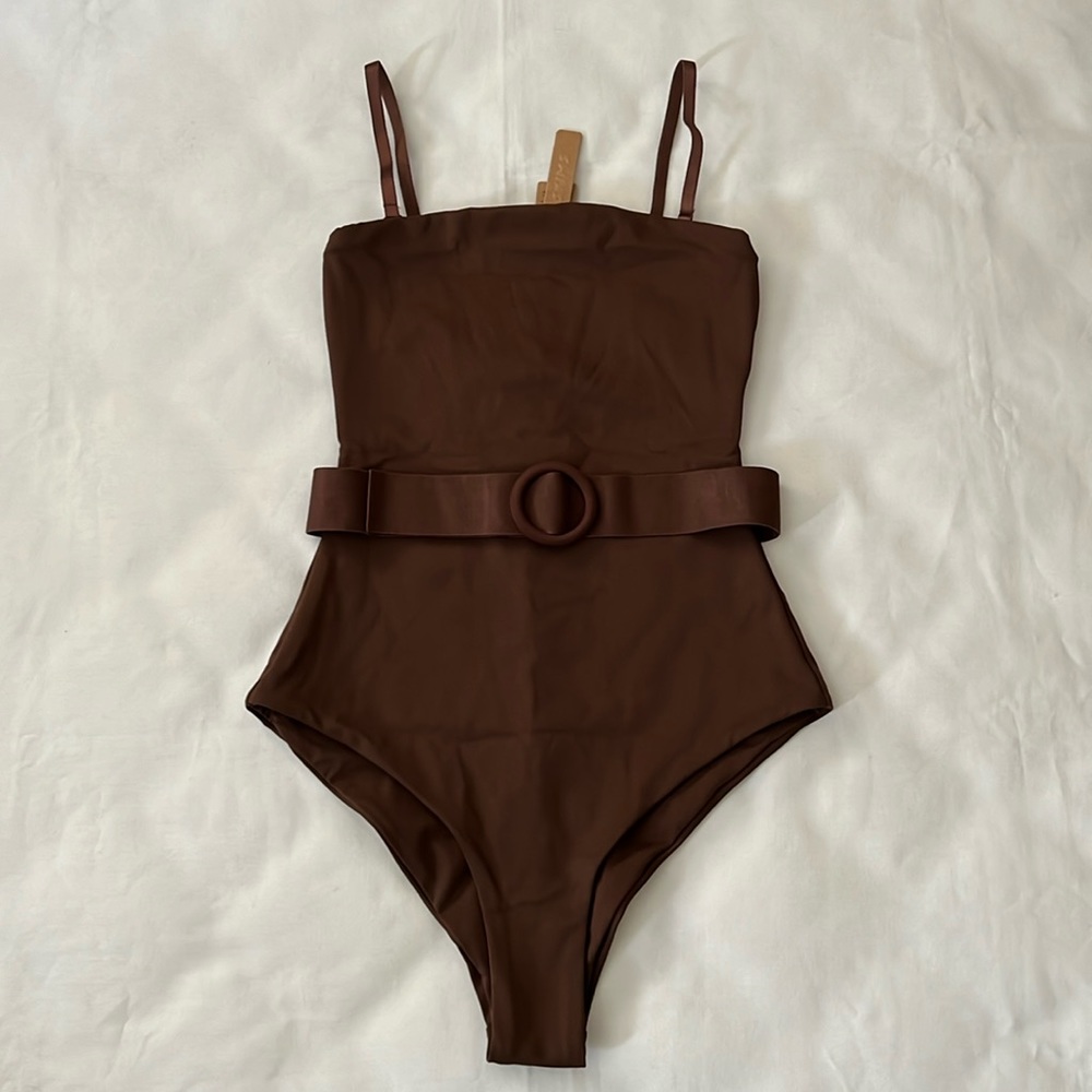 SKIMS SHAPING SWIM STRAPLESS ONE PIECE